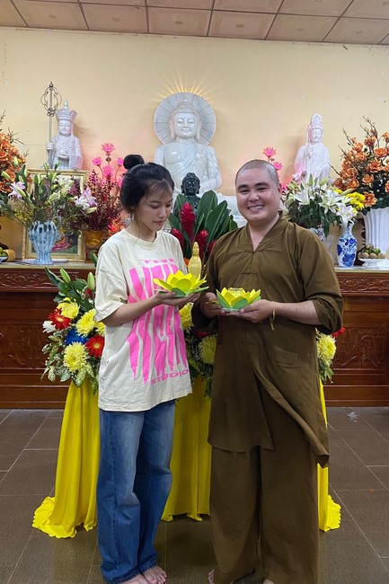 Commemorating the Birthday of Bodhisattva Avalokitesvara at Truong Phap pagoda, Hau Giang