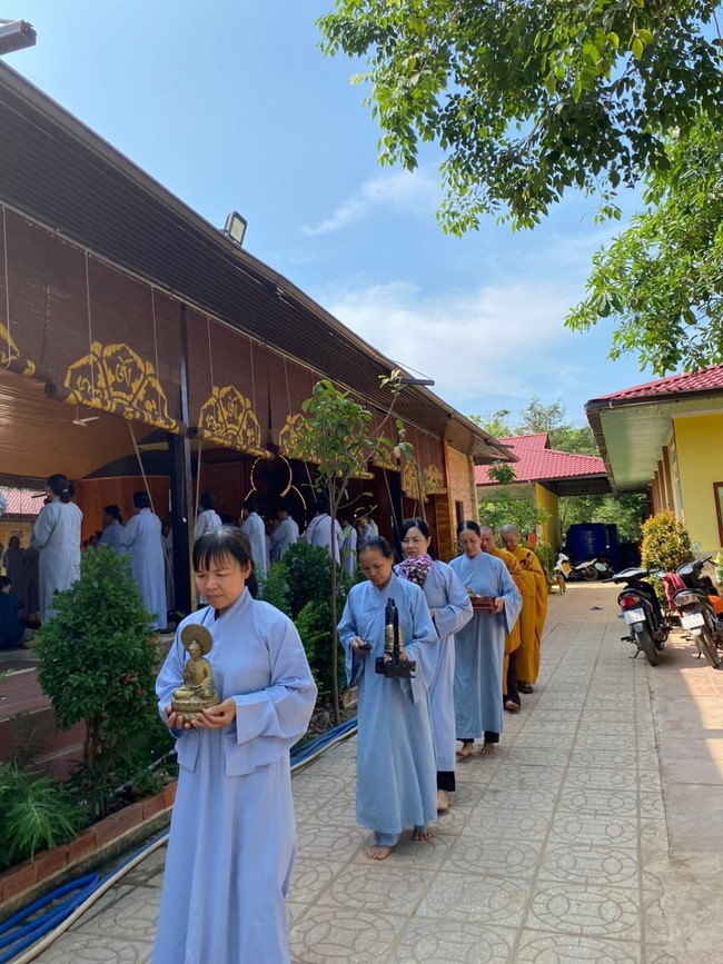One-Day Peaceful Retreat at Suoi Phap Pagoda, Tay Ninh