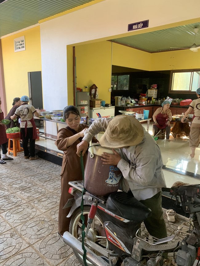 One-Day Peaceful Retreat at Suoi Phap Pagoda, Tay Ninh