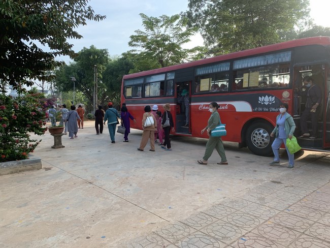 One-Day Peaceful Retreat at Suoi Phap Pagoda, Tay Ninh
