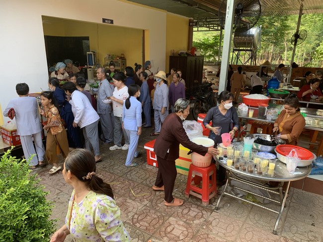 One-Day Peaceful Retreat at Suoi Phap Pagoda, Tay Ninh