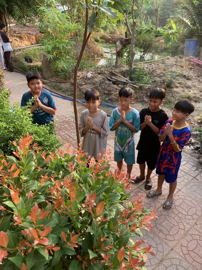 One-Day Peaceful Retreat at Suoi Phap Pagoda, Tay Ninh