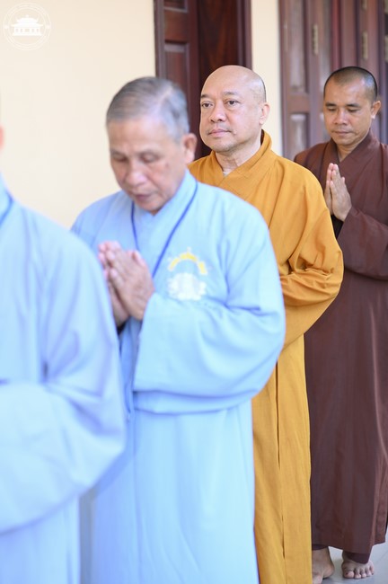 Dharma talk Protecting yourself in the 102nd Seven-day Retreat