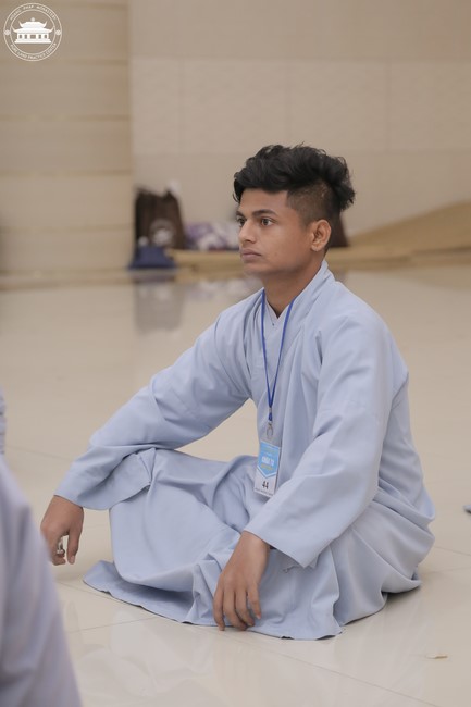 Dharma talk Protecting yourself in the 102nd Seven-day Retreat