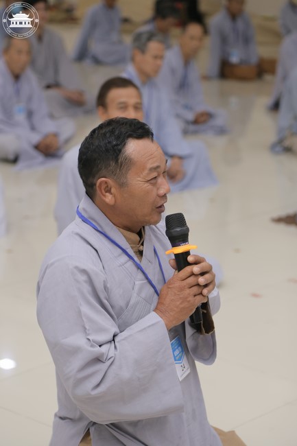 Dharma talk Protecting yourself in the 102nd Seven-day Retreat