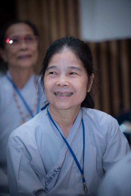 Dharma talk Protecting yourself in the 102nd Seven-day Retreat