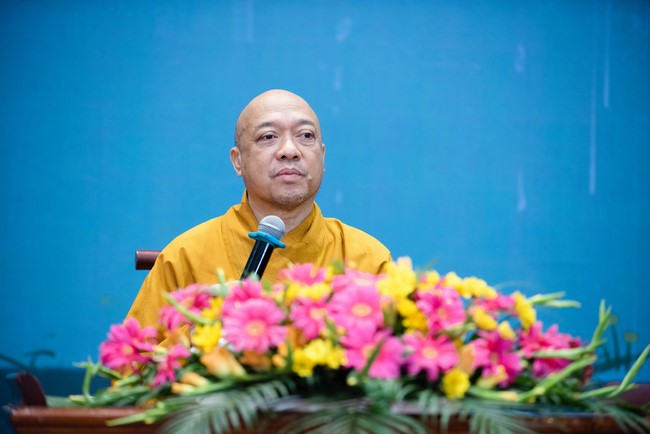 Dharma talk Protecting yourself in the 102nd Seven-day Retreat