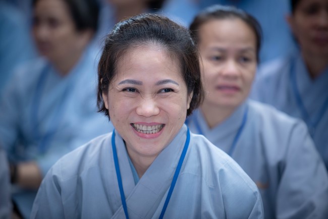 Dharma talk Protecting yourself in the 102nd Seven-day Retreat