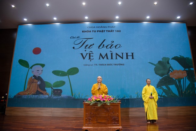 Dharma talk Protecting yourself in the 102nd Seven-day Retreat