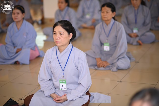 Dharma talk Protecting yourself in the 102nd Seven-day Retreat