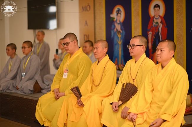 Dharma talk Protecting yourself in the 102nd Seven-day Retreat