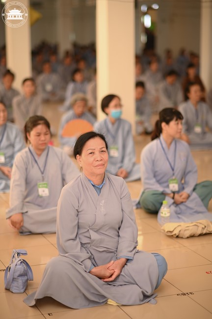 Dharma talk Protecting yourself in the 102nd Seven-day Retreat