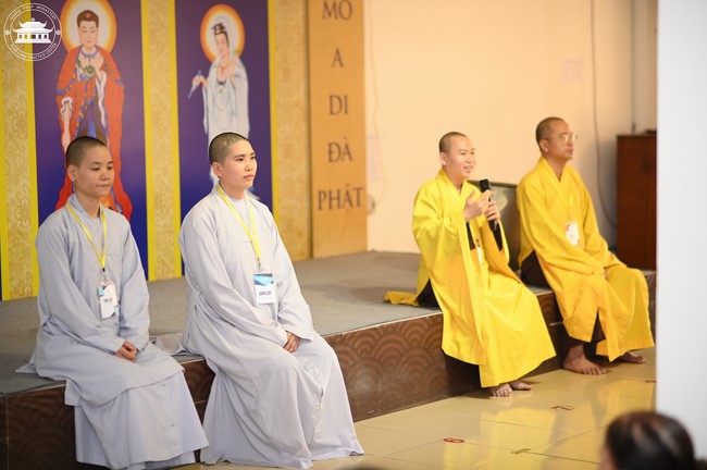 Dharma talk Protecting yourself in the 102nd Seven-day Retreat