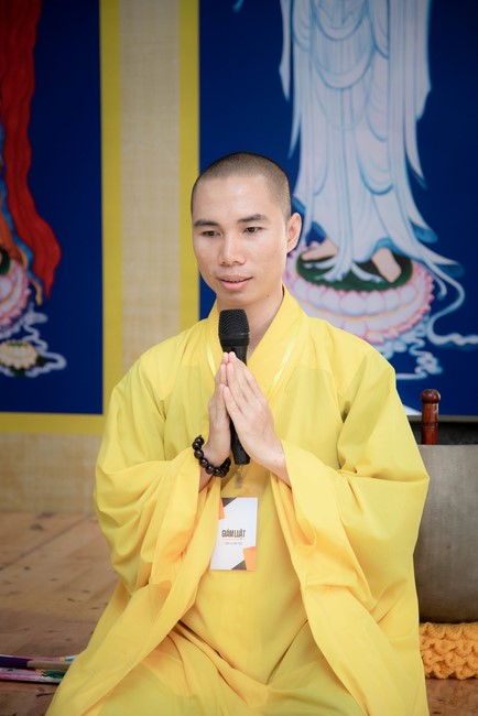 Dharma talk Protecting yourself in the 102nd Seven-day Retreat