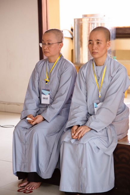 Dharma talk Protecting yourself in the 102nd Seven-day Retreat