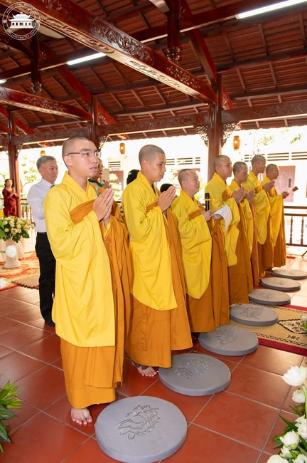 Wedding Ceremony at the pagoda