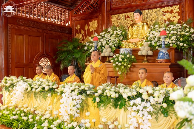 Wedding Ceremony at the pagoda