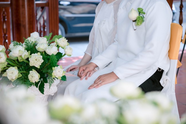 Wedding Ceremony at the pagoda
