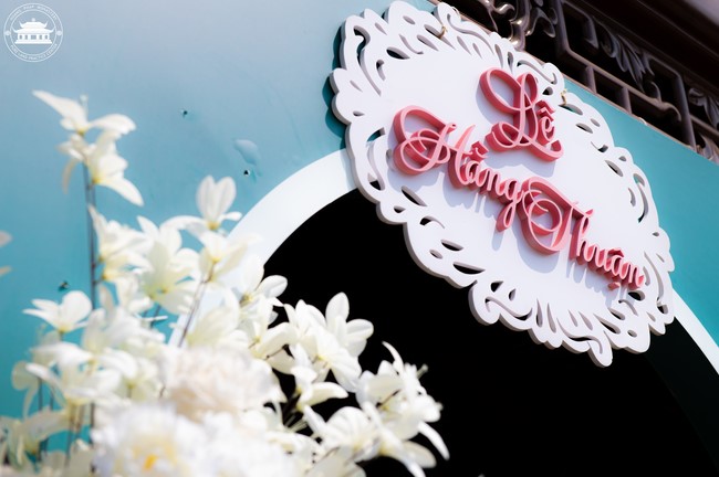 Wedding Ceremony at the pagoda