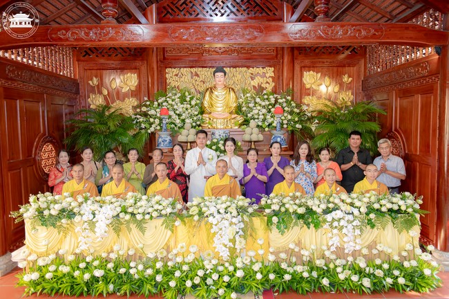 Wedding Ceremony at the pagoda