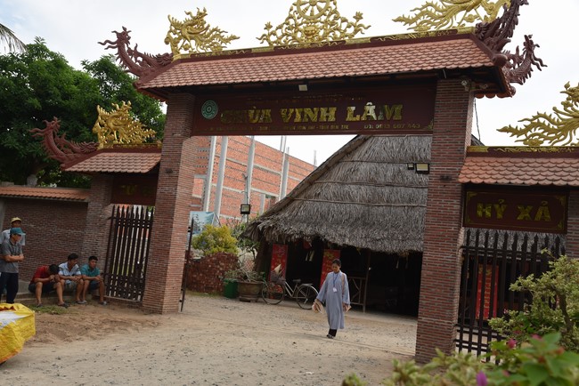 Chương trình trao tặng “Giọt nước nghĩa tình” đến người dân huyện Bình Đại, Bến Tre