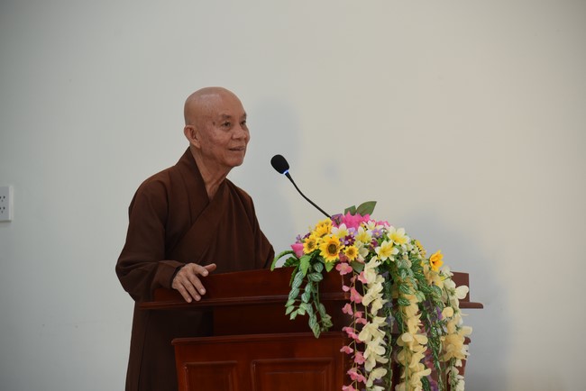 Chương trình trao tặng “Giọt nước nghĩa tình” đến người dân huyện Bình Đại, Bến Tre