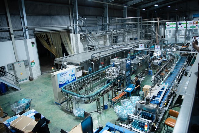 Chương trình trao tặng “Giọt nước nghĩa tình” đến người dân huyện Bình Đại, Bến Tre