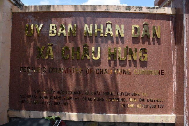 Chương trình trao tặng “Giọt nước nghĩa tình” đến người dân huyện Bình Đại, Bến Tre