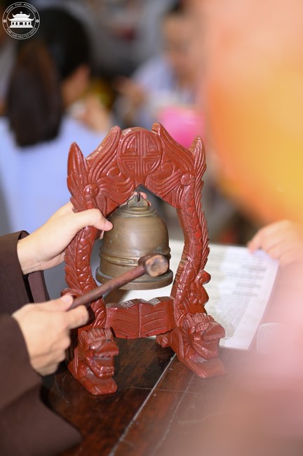 Dharma talk Cultivating the body or the mind? in the 102nd Seven-day Retreat