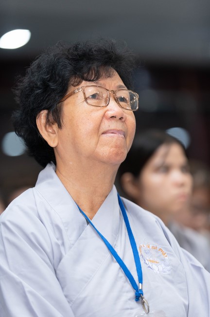 Dharma talk Cultivating the body or the mind? in the 102nd Seven-day Retreat