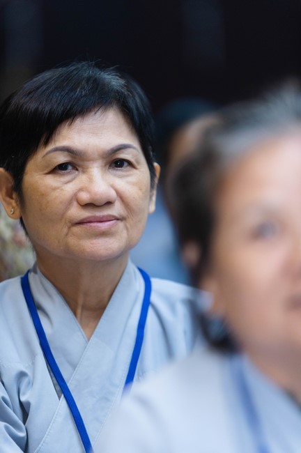 Dharma talk Cultivating the body or the mind? in the 102nd Seven-day Retreat