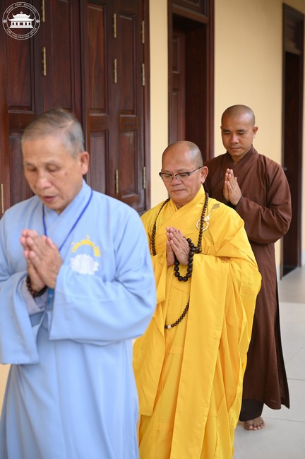 Dharma talk The lineage of Vietnamese Pure-Land Sect in the 102nd Seven-Day Retreat