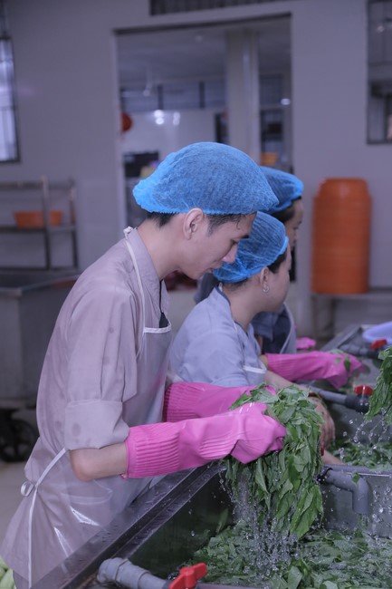 Dharma talk The lineage of Vietnamese Pure-Land Sect in the 102nd Seven-Day Retreat