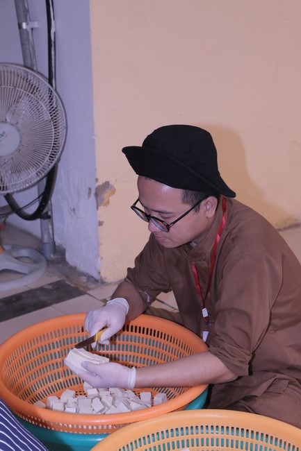 Dharma talk The lineage of Vietnamese Pure-Land Sect in the 102nd Seven-Day Retreat