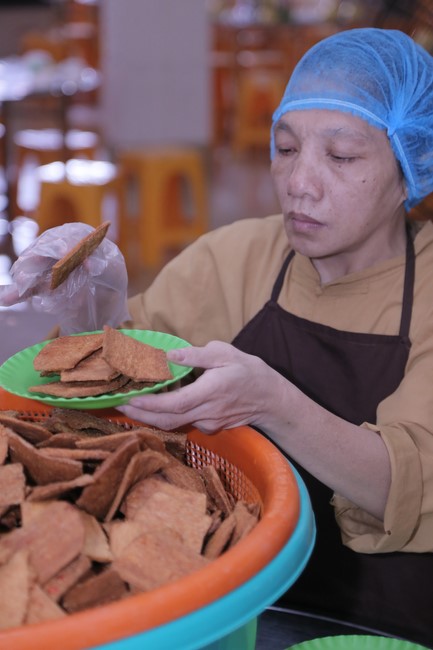 Dharma talk The lineage of Vietnamese Pure-Land Sect in the 102nd Seven-Day Retreat