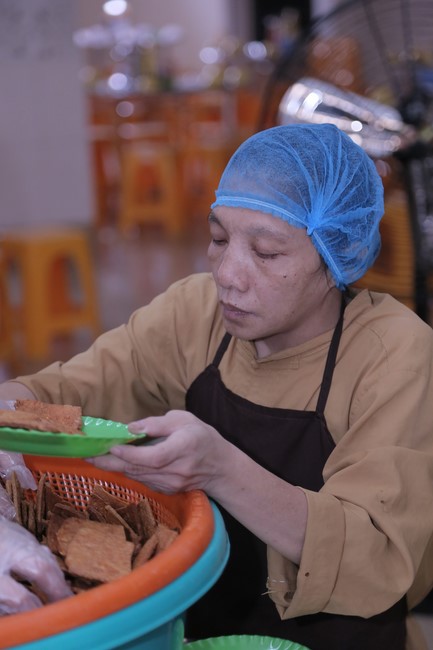 Dharma talk The lineage of Vietnamese Pure-Land Sect in the 102nd Seven-Day Retreat