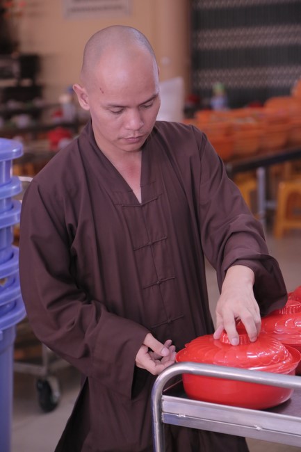 Dharma talk The lineage of Vietnamese Pure-Land Sect in the 102nd Seven-Day Retreat