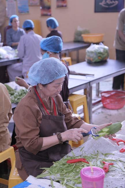 Dharma talk The lineage of Vietnamese Pure-Land Sect in the 102nd Seven-Day Retreat