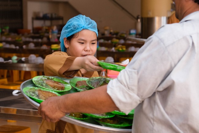 Dharma talk The lineage of Vietnamese Pure-Land Sect in the 102nd Seven-Day Retreat