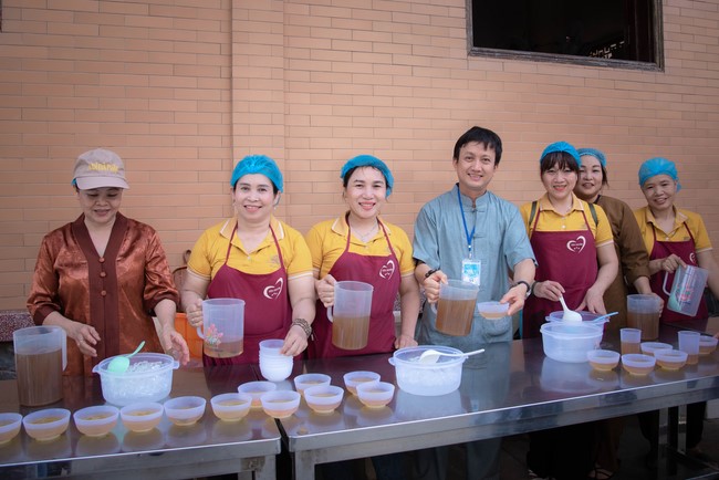 Dharma talk The lineage of Vietnamese Pure-Land Sect in the 102nd Seven-Day Retreat
