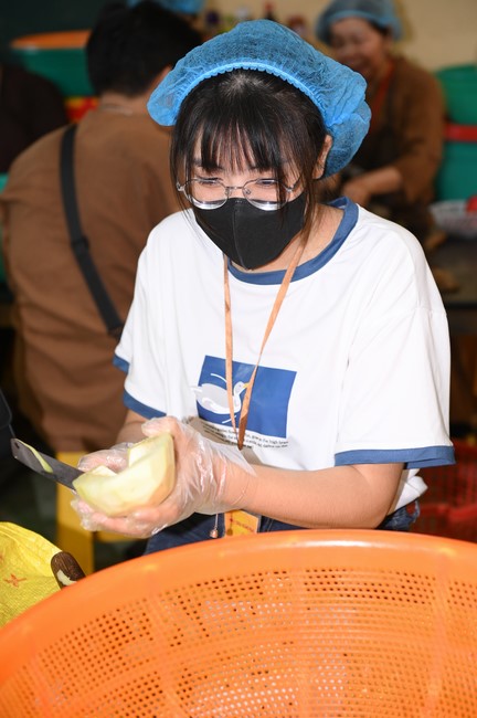 Dharma talk The lineage of Vietnamese Pure-Land Sect in the 102nd Seven-Day Retreat