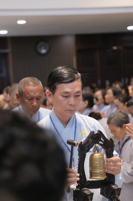 Dharma talk The lineage of Vietnamese Pure-Land Sect in the 102nd Seven-Day Retreat