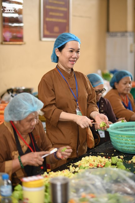 Dharma talk The lineage of Vietnamese Pure-Land Sect in the 102nd Seven-Day Retreat