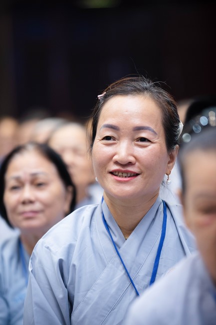 Dharma talk Practice transforming sufferings in the 102nd Seven-day Retreat