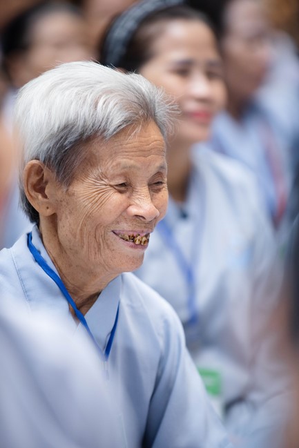 Dharma talk Practice transforming sufferings in the 102nd Seven-day Retreat