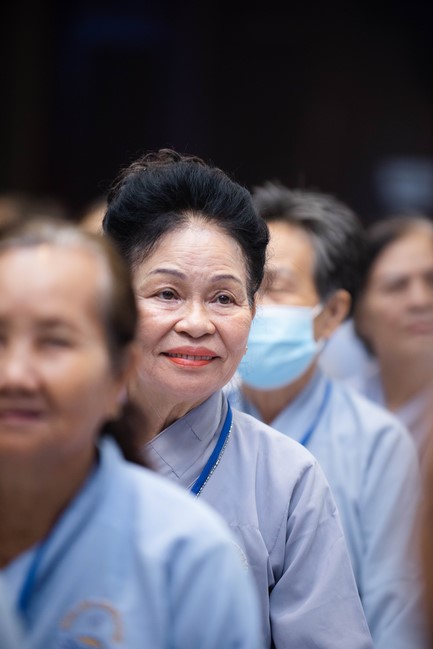 Dharma talk Practice transforming sufferings in the 102nd Seven-day Retreat