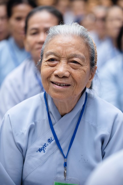 Dharma talk Practice transforming sufferings in the 102nd Seven-day Retreat