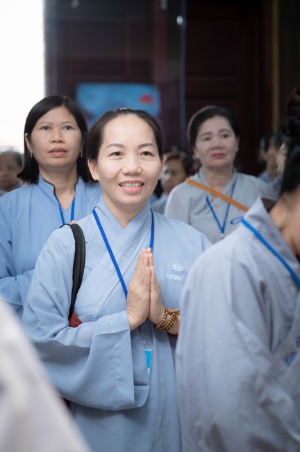 Dharma talk Practice transforming sufferings in the 102nd Seven-day Retreat