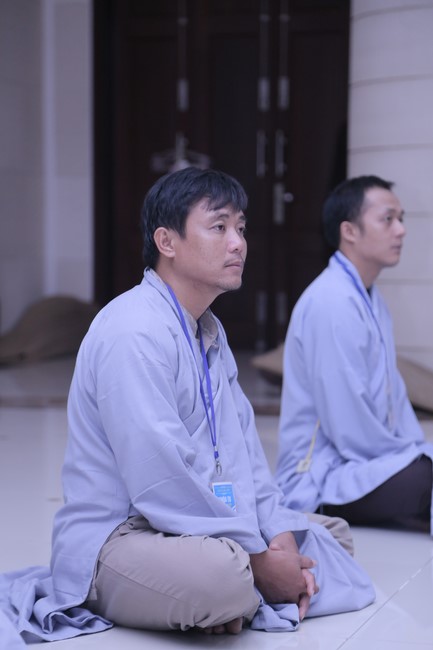 Dharma talk Buddha's name reciting being the way back to the tranquility in the 102nd Seven-Day Retreat