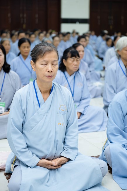 Dharma talk Buddha's name reciting being the way back to the tranquility in the 102nd Seven-Day Retreat